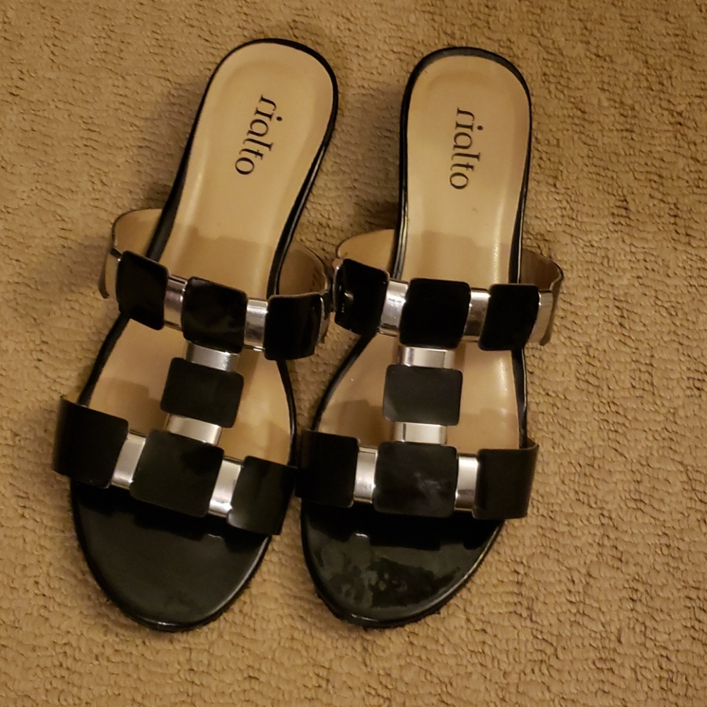 rialto Slipper